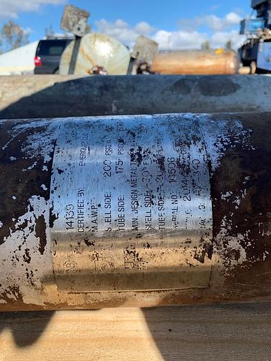 Used Heat Exchanger, Shell & Tube, 50 SF, S/st, 200 PSI, 600 deg #S743643