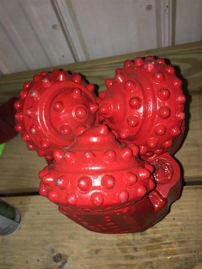 Used 7-7/8" Tri-Cone Bit Sealed Bearing