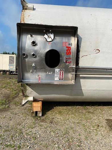 Used 40,000 GALLON WALKER STAINLESS STEEL TANK