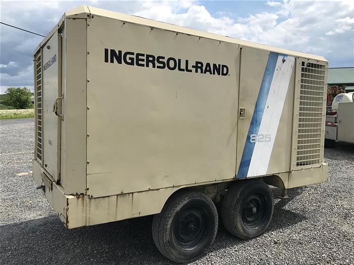Used 1988 Ingersoll-Rand XP-825-W-CU 825 cfm / 125 psi Air Compressor Towable