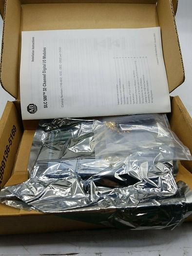 Allen Bradley 1746-OV32 Slc500 Output Module Ser D