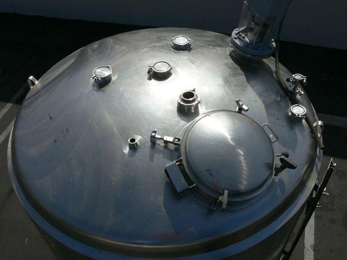 Used DCI 6000 Liter Stainless Steel Jacketed Reactor w/ Top Agitator 40 psi / 125 psi