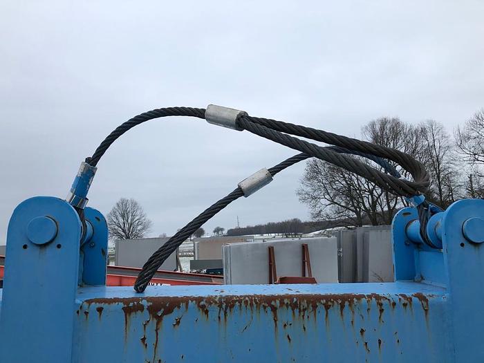 Gebraucht 2004 Offcina Venturi Ladehaken für Container 4000 t