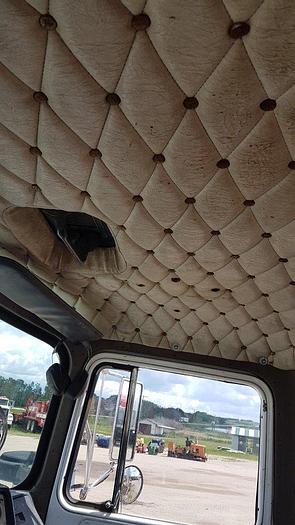 Used 1980 MACK DM600 Twin Steer Heavy Duty Oilfield Pump / Kill Truck