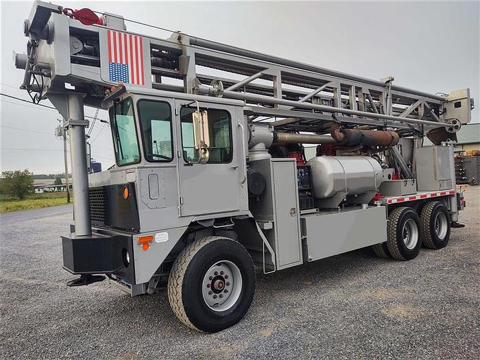 Used 2002 Ingersoll-Rand T4W Drill Rig