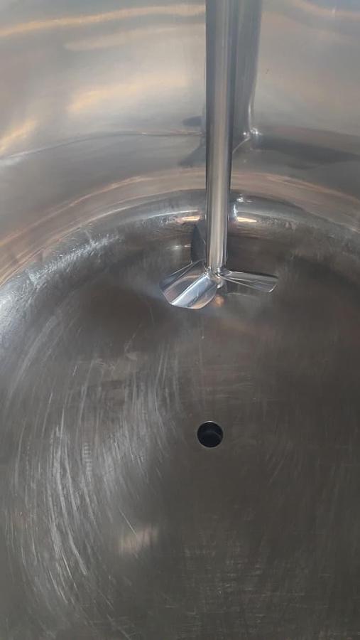 Usado Tanque em inox, com agitador , Boccard - WFA Equipamentos