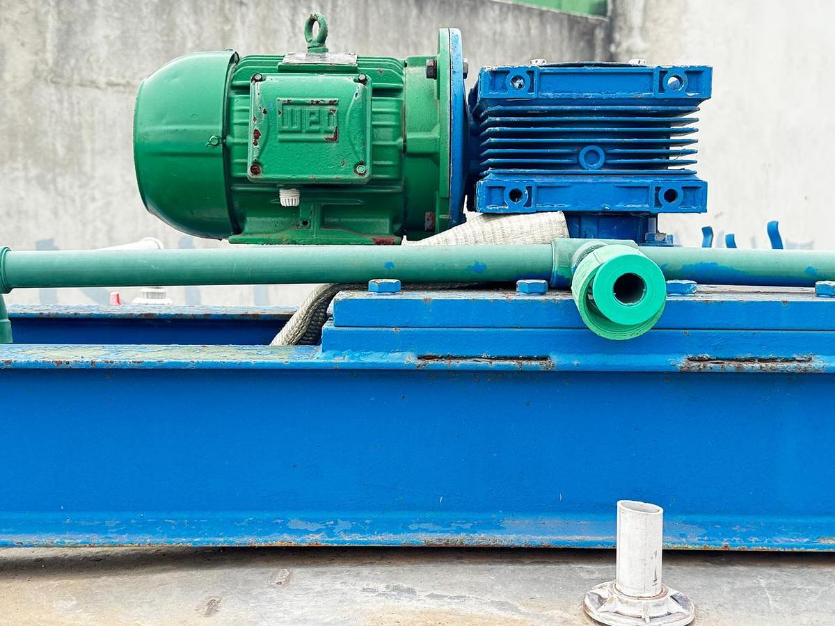 Usado Tanque inox com misturador