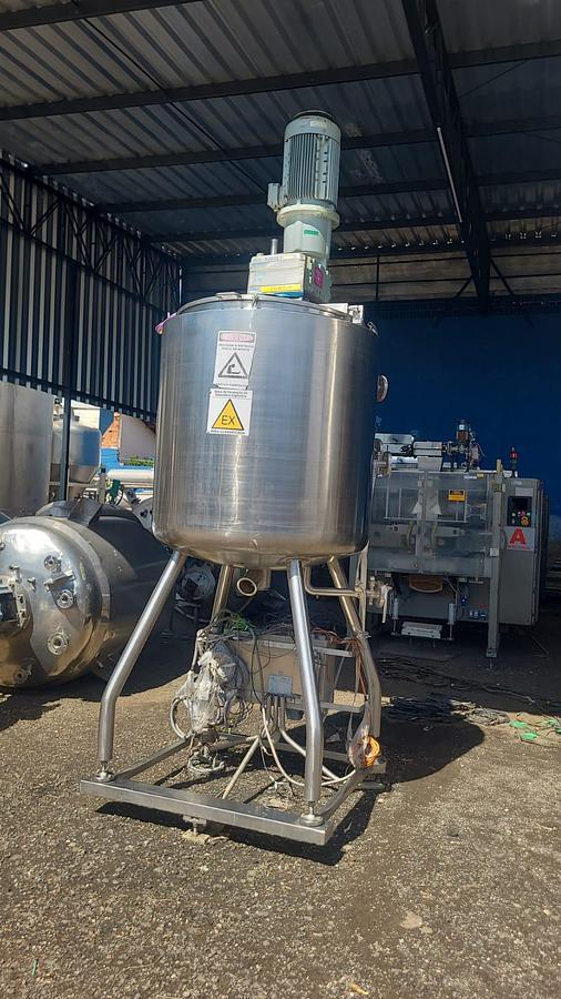 Usado Tanque misturador em  inox , Krieger AG - WFA Equipamentos 