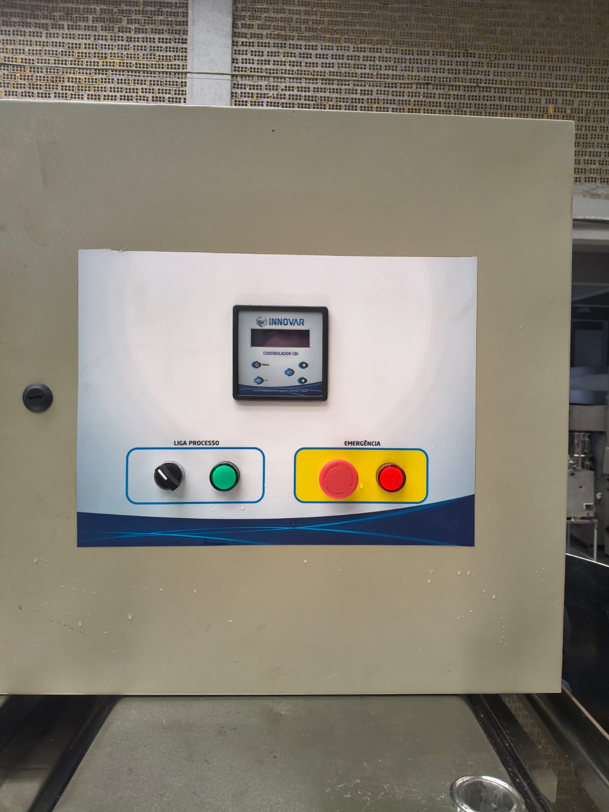 Usado Tanque inox com misturador e turbo, 2.000 Lts - WFA Equipamentos