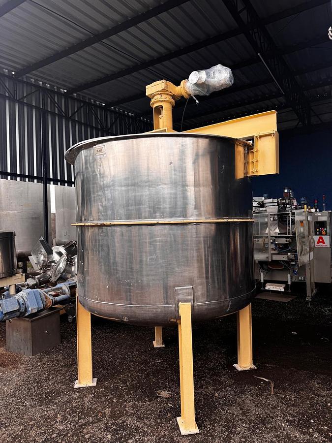 Usado Tanque misturador em aço inox , cap 4000 Lts - WFA Equipamentos