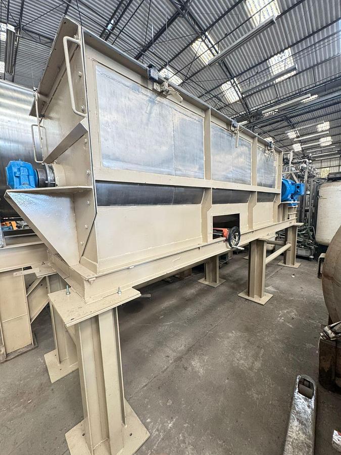 Usado Misturador Ribbon Blender , cap 4300 Lts