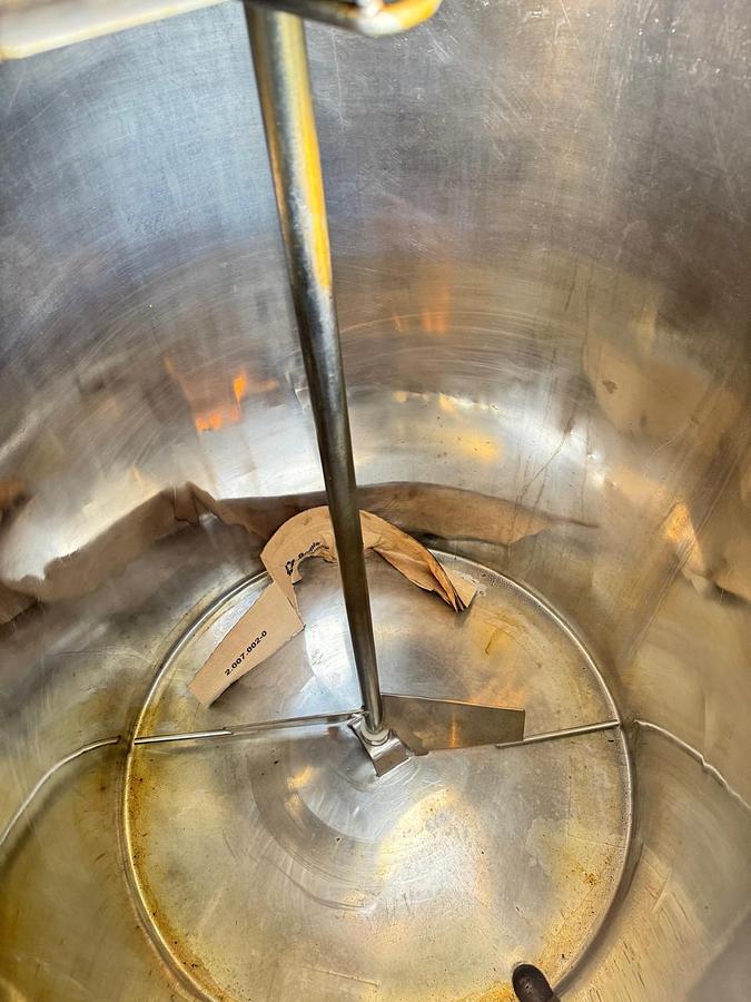 Usado Tanque inox com misturador , 700 Lts - WFA Equipamentos 