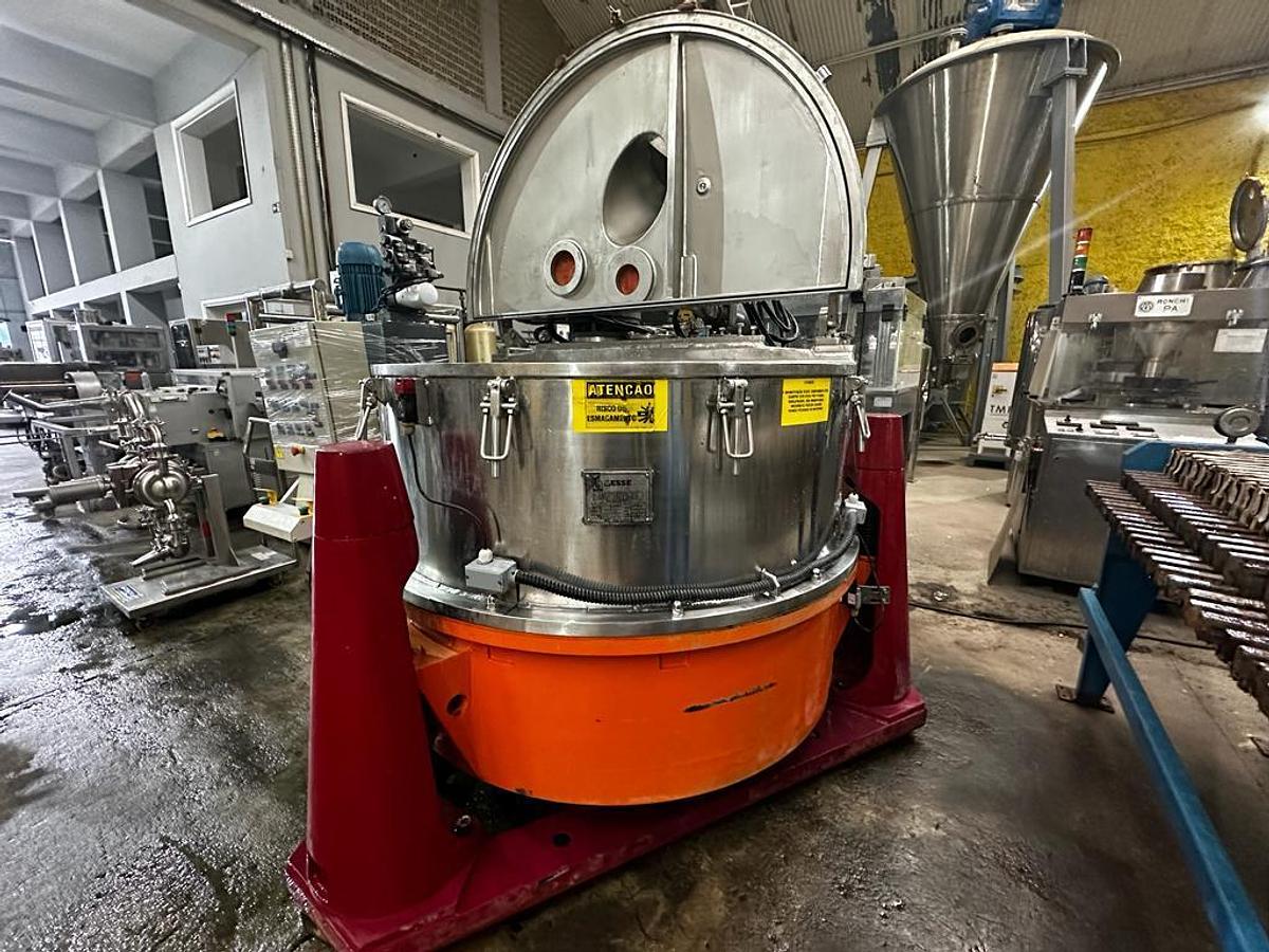 Usado Centrifuga de cestos com descarga automática , contínua .