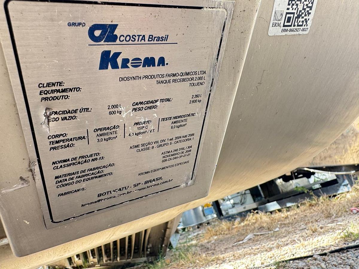 Usado Tanque de estocagem em aço inox 316 L , cap 2.260 Lts