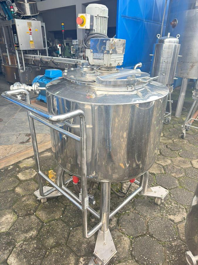 Usado Tanque misturador com aquecimento , cap 120 Lts - Kroma