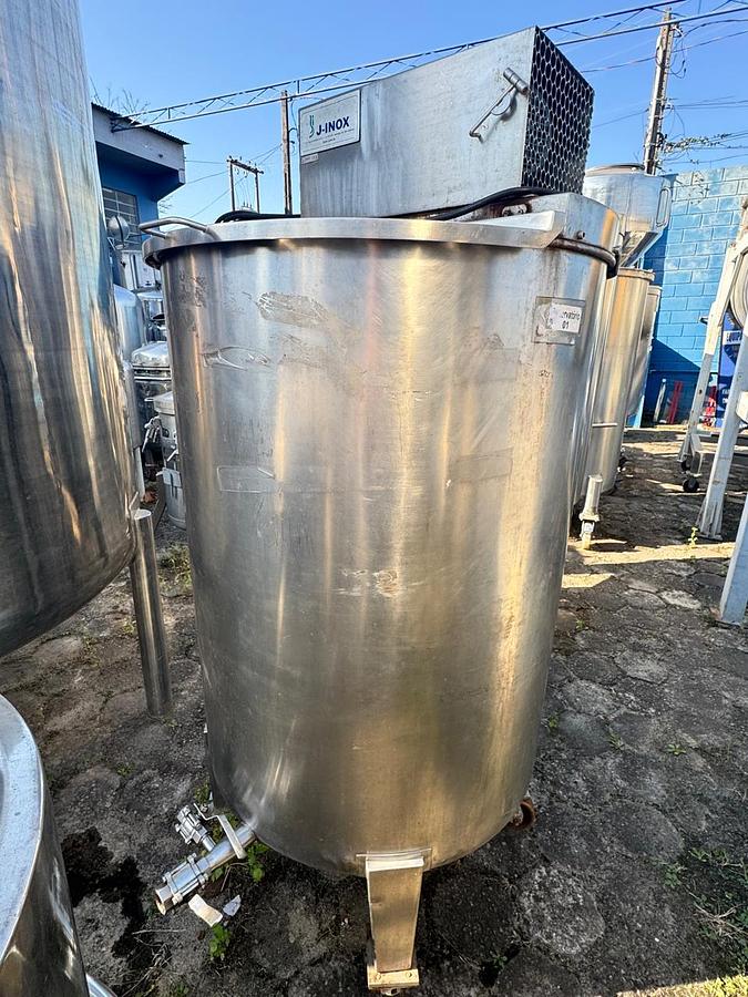 Usado Tanque inox com misturador , 700 Lts - WFA Equipamentos 