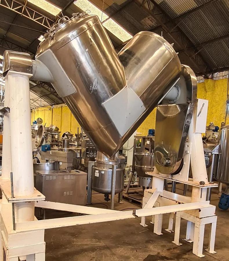 Usado Misturador em V  , em aço inox   - WFA Equipamentos Industriais 