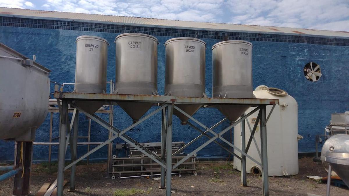 Usado Tanques em inox reservatorio , com plataforma - WFA Equipamentos