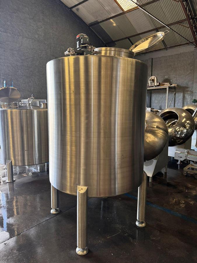 Usado Tanque  inox com misturador , 2500 lts - WFA Equipamentos 