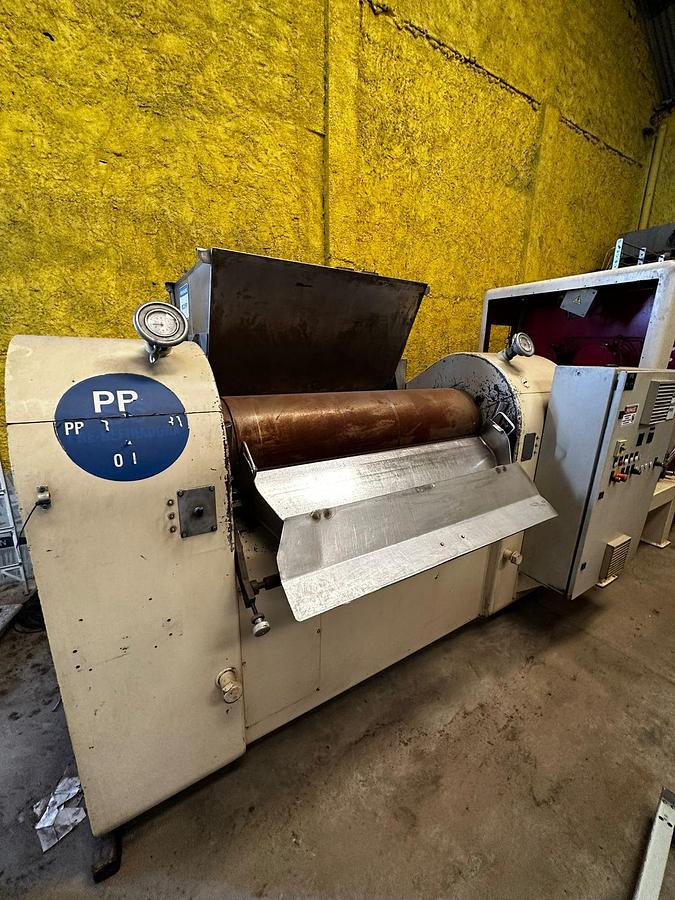 Usado Moinho refinador de 03 rolos , BUHLER