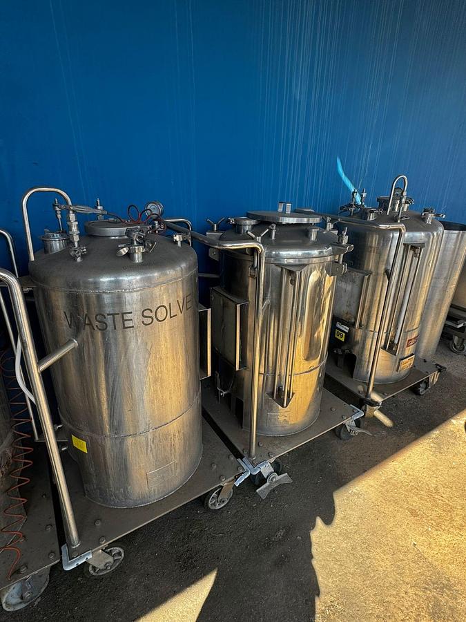 Usado Tanque em aço inox, cap 120 Lts