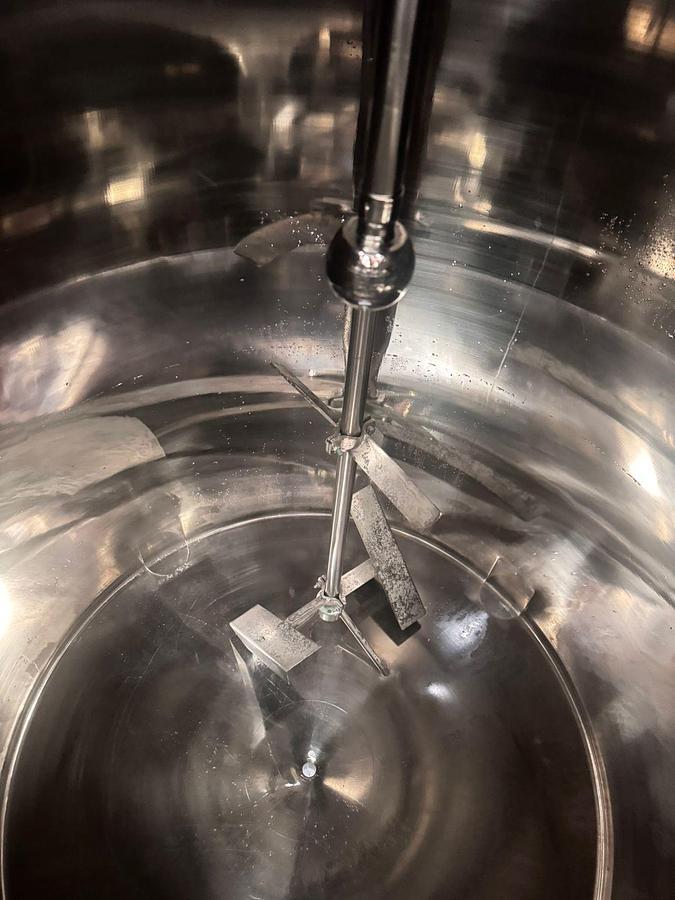 Usado Tanque  inox com misturador , 2500 lts - WFA Equipamentos 