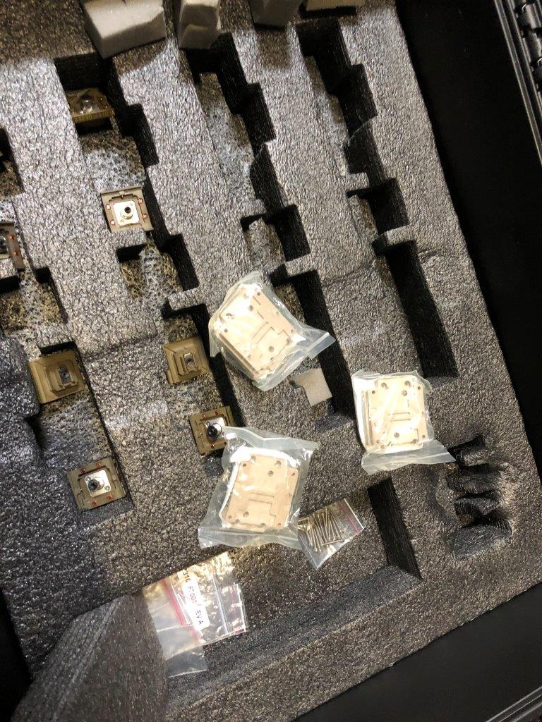 Used Delta Edge DE8000 20lds SOIC .300 WSO Test Handler Change Kit