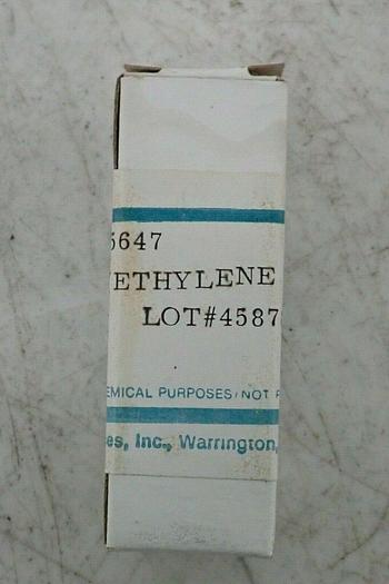 Used Polysciences 15647 Poly(ethylene glycol) 1/g ~ 30% Full