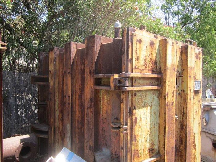 Used Dryer, Tray, Vacuum, 450 SF, 15 Trays, C/st, JP Devine, #C737423