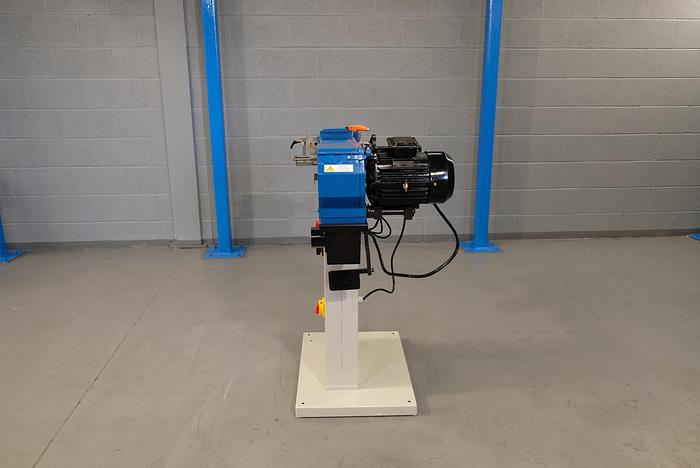 Mach- Notch 100U tube notcher 76mm capacity