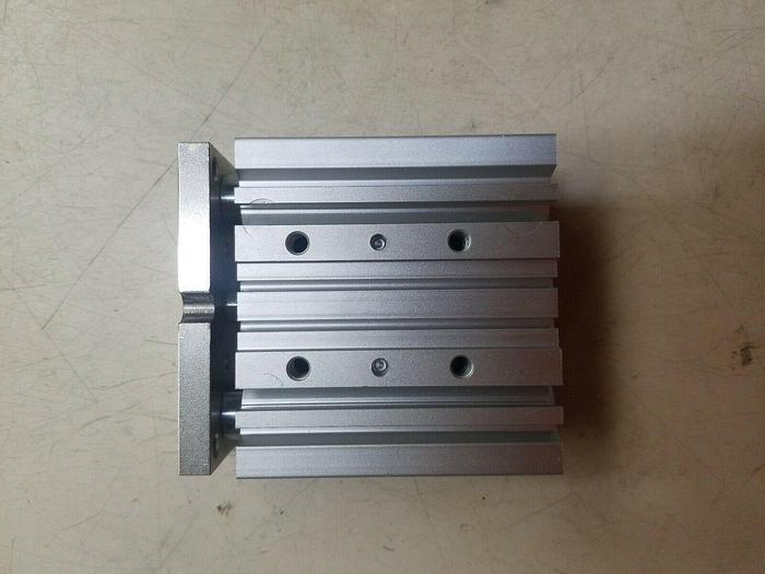 Used SMC MGPM25TN-50Z Cylinder