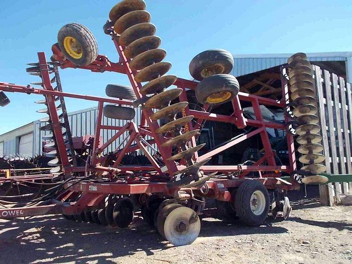 Used 29' Sunflower 1233 Tandem Disk