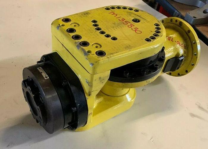 Used FANUC ROBOT WRIST ASSEMBLY S-430i F S430IF Refurbished Warranty Fast Shipping