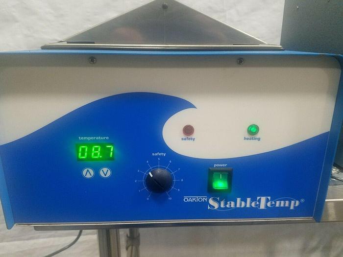 Used Oakton Stable Temp Water Bath Model 12501 20 Laboratory Control Bath