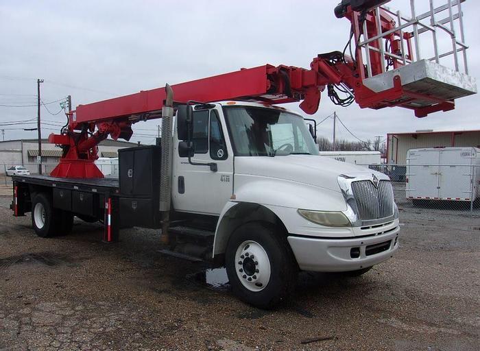 Used 2007 International 4400 Skyhoist RX87 Sign Crane - M26707