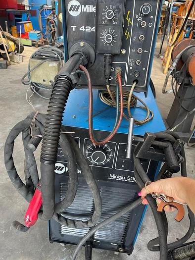 Usato SALDATRICE (N°44) MILLER MIG BLU 500 W