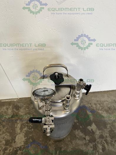 Used Pope Scientific  17 Liter Pressure Vessel 100 PSI at 100°F w/ Gauge & Dip Tube
