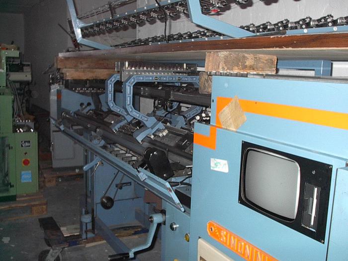 Gebraucht Flachstrickmaschine SIMONINI 32-16-E85 E07/085