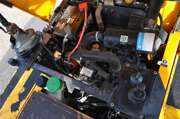 Used 2007 THWAITES 1.5T SWIVEL HT