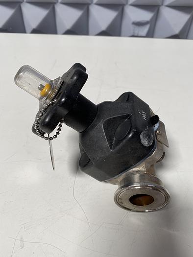 Used ITT Pure-Flo  316L Stainless Steel CWP150 Diaphragm Valve w/ 1" Sanitary Fittings