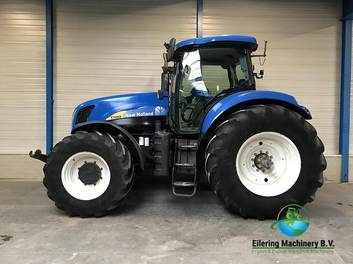 Used 2009 New Holland T7060 PC