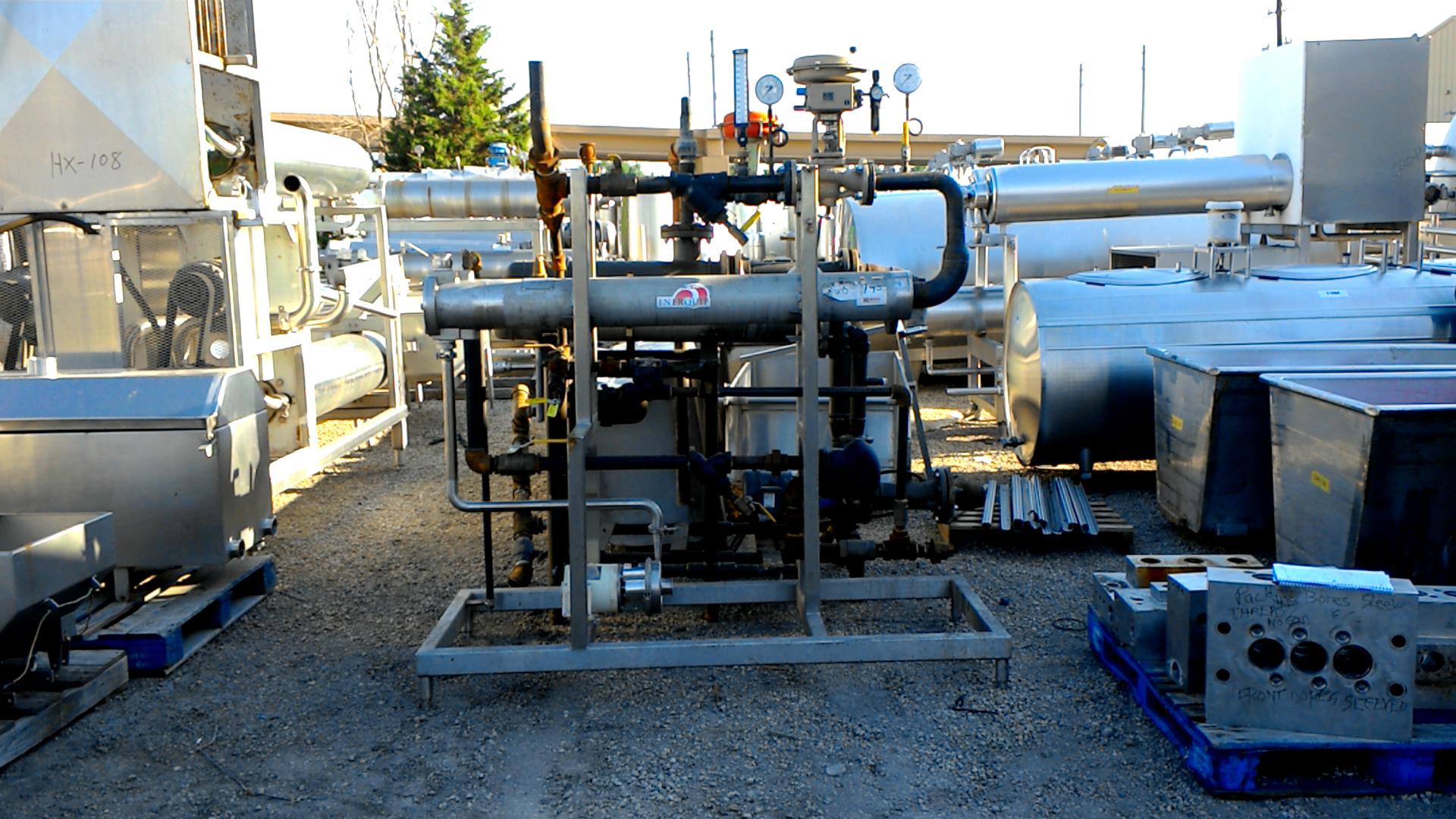 Usado 19 SQ. FT. ENERQUIP HOT WATER SET