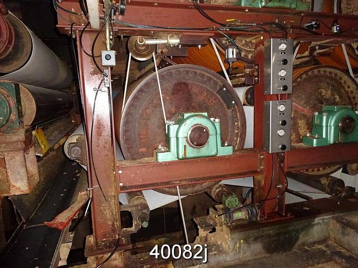 Used Black Clawson  Complete 98" Towel Machine, 25 TPD #40082