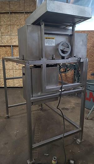 Used FREWITT 6" HAMMER MILL