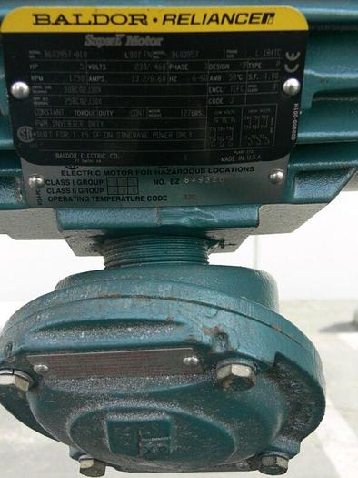 Used 500 Gallon / 2000 Liter Single Wall Stainless Steel Tank w/ Top Mixer