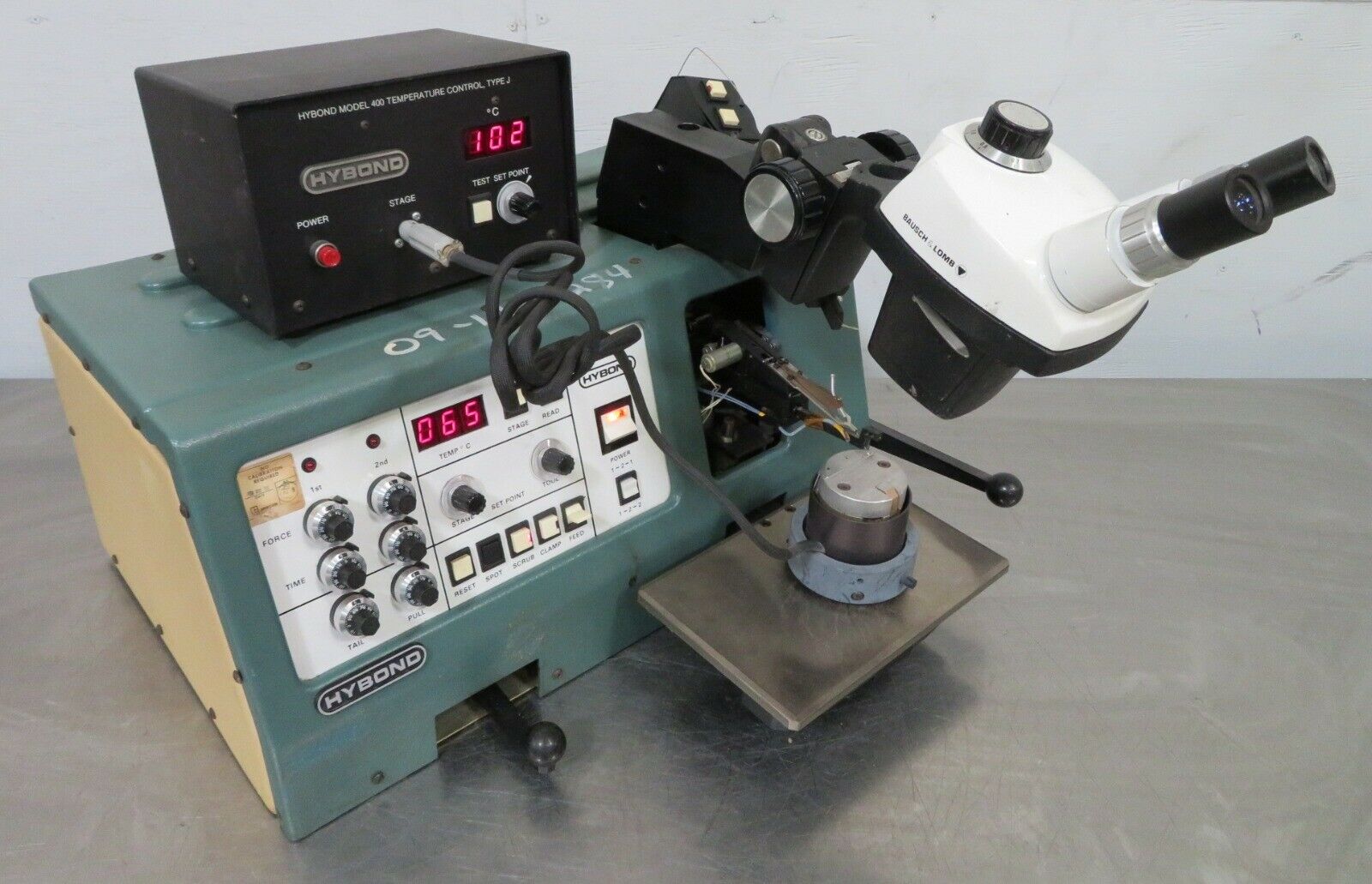 Used Hybond 552 45° Feed Thermocompression Wedge Wire/Ribbon Bonder refurb'd