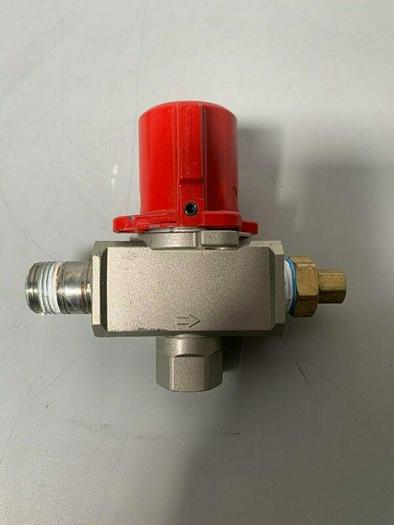 Used SMC VHS40-N04-RZ Pneumatic Lockout Valve 3 Port