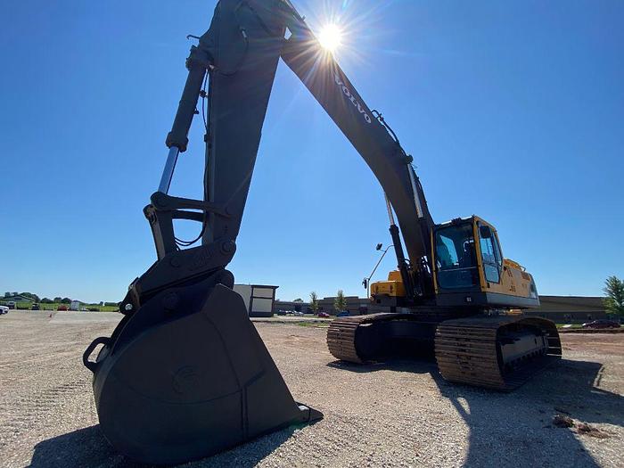 Used 2002 VOLVO EC460B LC