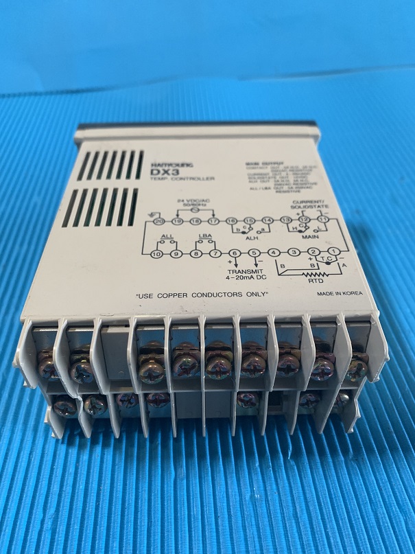 Used Hanyoung  dx3 temperature controller