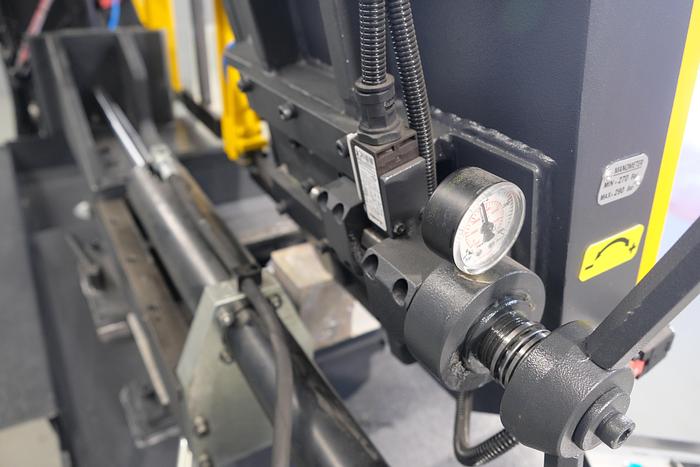 UZMA 320DGH Bandsaw Machine double Mitre Semi Automatic